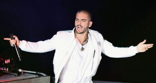 Mira la costosa chamarra de Maluma que arrasó Instagram