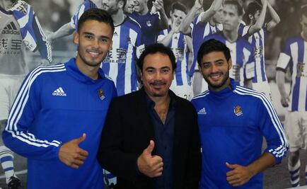 Vela y Reyes reciben visita de Hugo Sánchez
