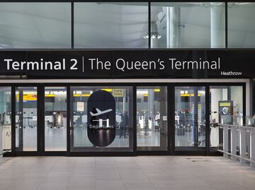 Policía antiterrorista investiga incendio que obligó al cierre del aeropuerto Heathrow; “no hay indicios de un acto criminal”, dice