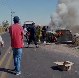 Conductora muere calcinada tras choque en carretera Tonanitla-Tecámac