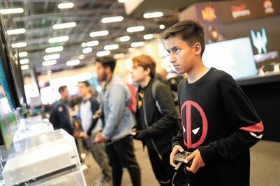 Plantean gravamen a venta de consolas y videojuegos