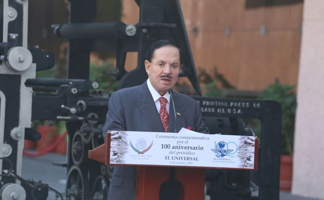 Cámara de Diputados reconoce a EL UNIVERSAL por su centenario