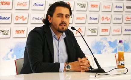 Amaury Vergara advierte a jugadores de Chivas