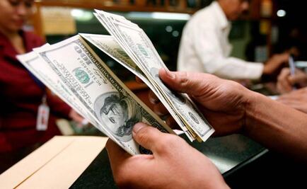 El dólar alcanza los $21.20 a la venta en bancos