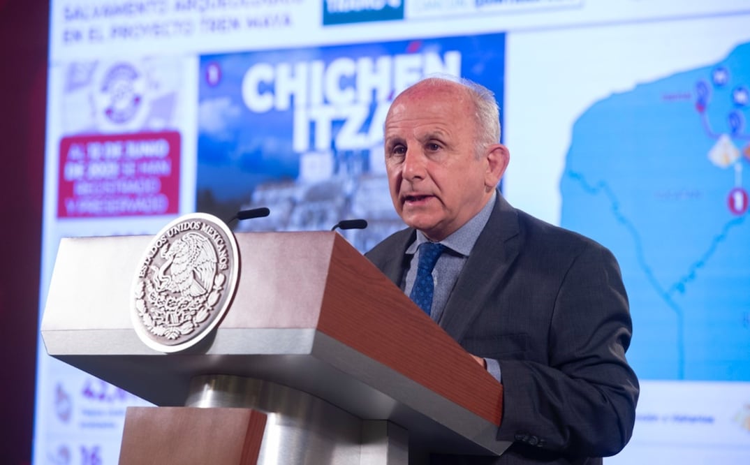 Como cada lunes, el director general del INAH Diego Prieto habló de los avances en los trabajos de salvamento del Tren Maya.
Foto: INAH