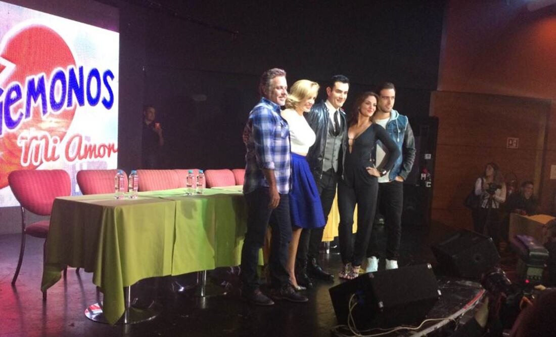 La puesta en escena estrenará una nueva temporada en la que sólo repiten Alexis Ayala y Mariana Seoane. FOTO: Janet Mérida