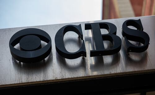 CBS News anuncia cierre de emisora. Foto: Spencer Platt/AFP