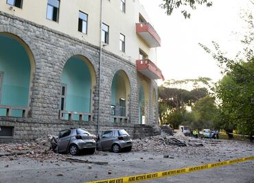 Sismo de magnitud 5.8 deja daños y al menos 26 heridos en Albania
