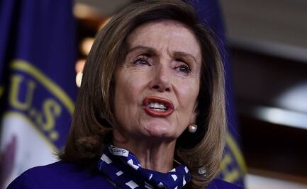 Llueven críticas a Pelosi por visitar salón de belleza pese a prohibición