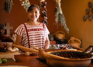 El nuevo libro de la chef Olga Cabrera dedicado a las bebidas de maíz