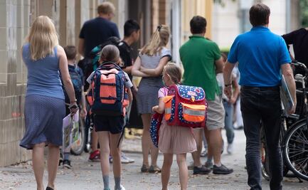 Alemania entregará laptops a maestros e internet "barato" a niños por Covid