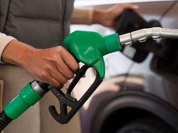 Prepárate para dar el grito: no habrá subsidio para la gasolina Magna, toca pagar la cuota del IEPS completita