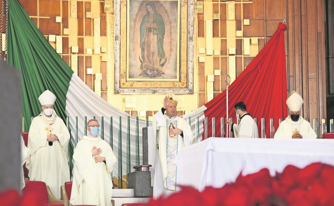 El nuncio apostólico Franco Coppola ofició ayer su última misa en México. Foto: ESPECIAL
