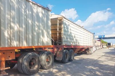 Viven larga travesía debido a los cierres   