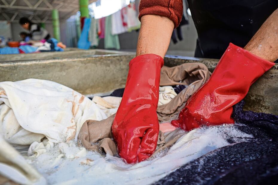 Hace ocho años, el gobierno de Xochimilco buscó retirar los lavaderos, pero gracias a la unión de los vecinos esto pudo evitarse. Foto: Gabriel Pano