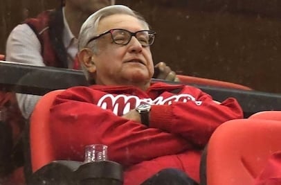 Morena felicita al “padre de toda la oposición” en su día