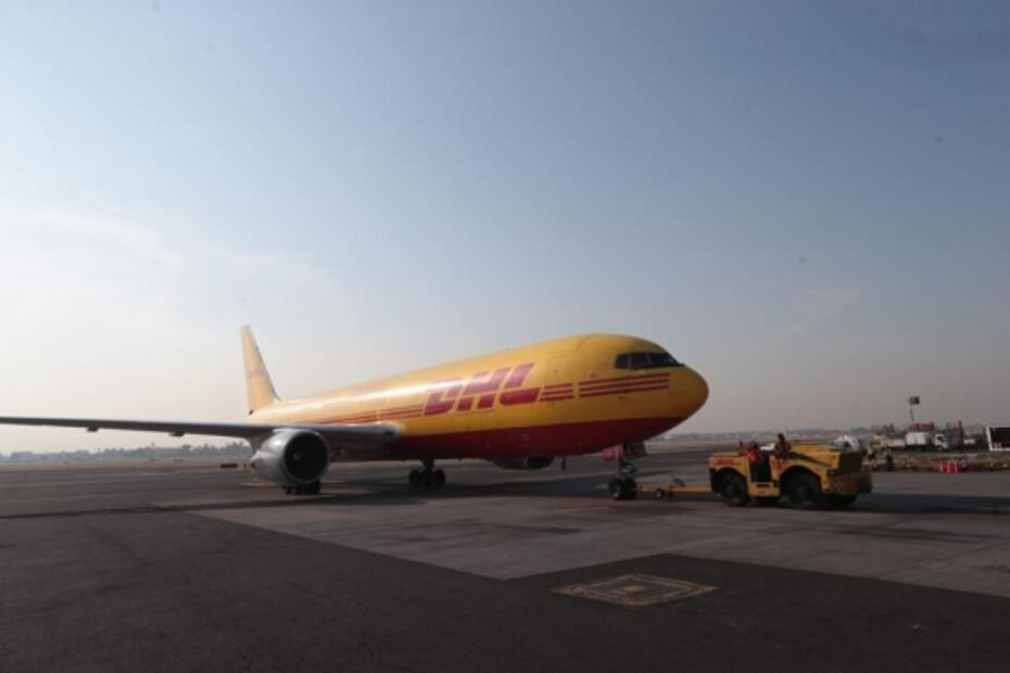 Día histórico: Vacunas, médicos y enfermeras llegan a CDMX para luchar contra Covid-19