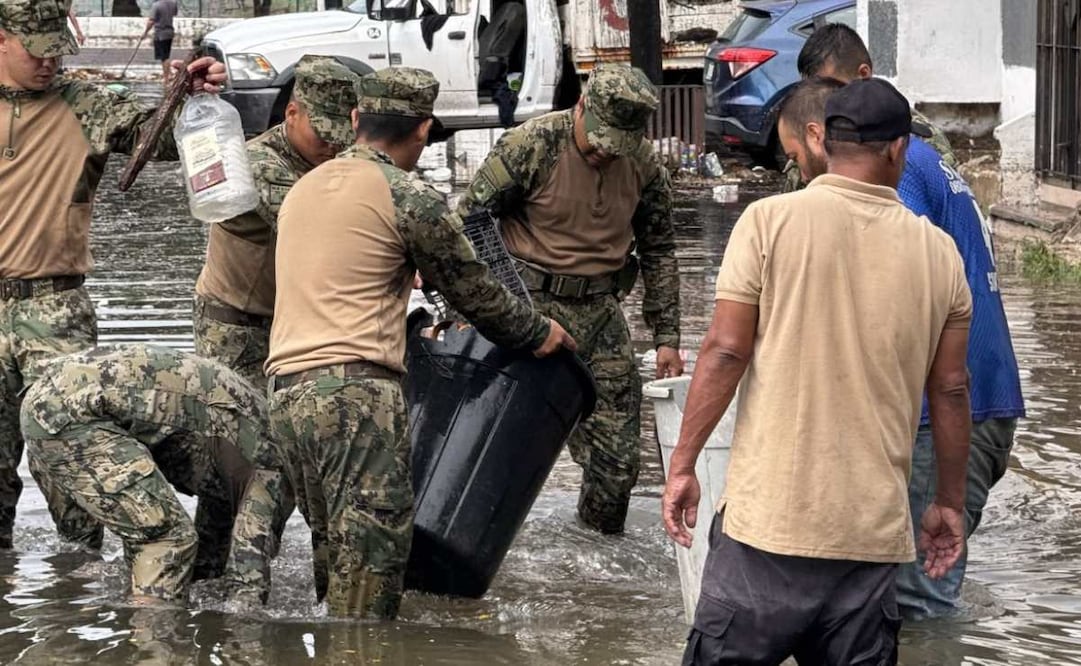 Activan Plan Marina en su Fase de Auxilio en Mazatlán, Sinaloa. Foto: Especial