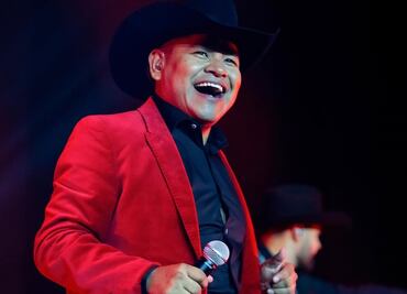 De cantar “La manzanita” en "La Academia" a tener un puesto en el Senado; la historia de Erasmo Catarino