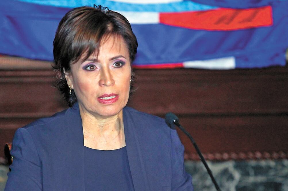 Se espera que la FGR acuse a Rosario Robles del delito de ejercicio indebido del servicio público. Foto: ARCHIVO. EL UNIVERSAL