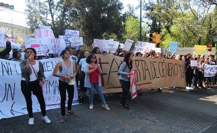 Universitarios exigen alerta de género en Puebla tras agresión a alumna