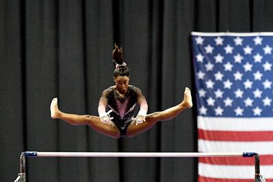 El increíble salto de la gimnasta Simone Biles