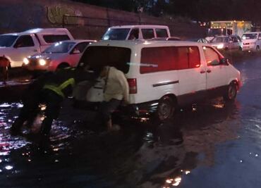 Registran encharcamientos en zonas de la CDMX tras lluvia de este martes