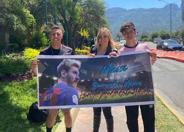 Los sacrificios por ver a Messi: Viajar sin boleto y pagar hasta 10 mil pesos por entrar al juego