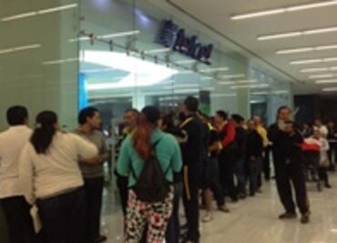 Hacen fila desde las 5 am, pero iPhone 7 plus está agotado