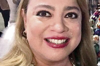 Directora “descarrila” al Acabús