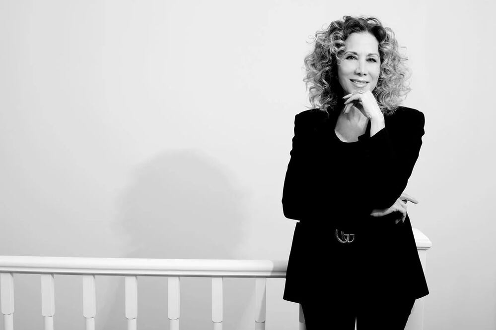 Beatriz Calles ha apoyado la moda nacional por más de 50 años / Foto: Especial