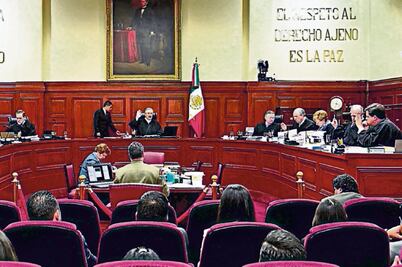 Judicatura: improcedente, destituir a juez por dar amparo