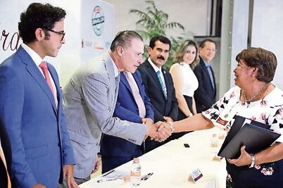 Anuncian fondo de vivienda magisterial 