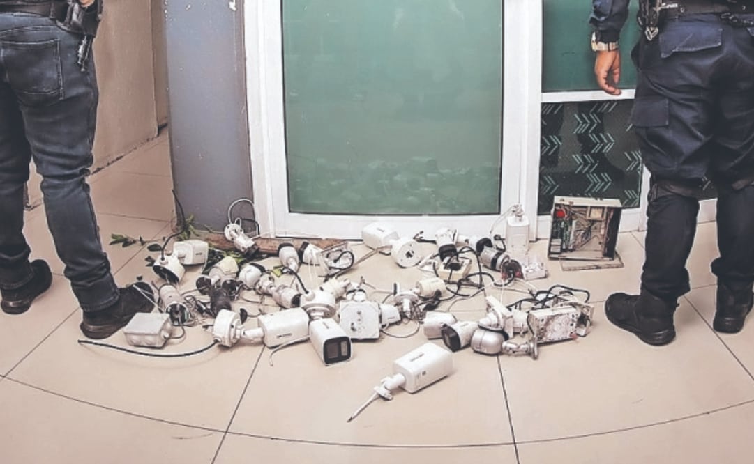 En municipios mexiquenses como Naucalpan, autoridades también han desmantelado cámaras parásitas. Foto: Especial