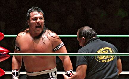 Se encierran en una jaula para defender sus cabelleras