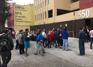 Protección Civil impide a vecinos recoger pertenencias por sismo