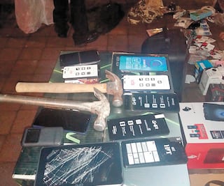 Policías frustran robo y detienen a 9 en Iztapalapa