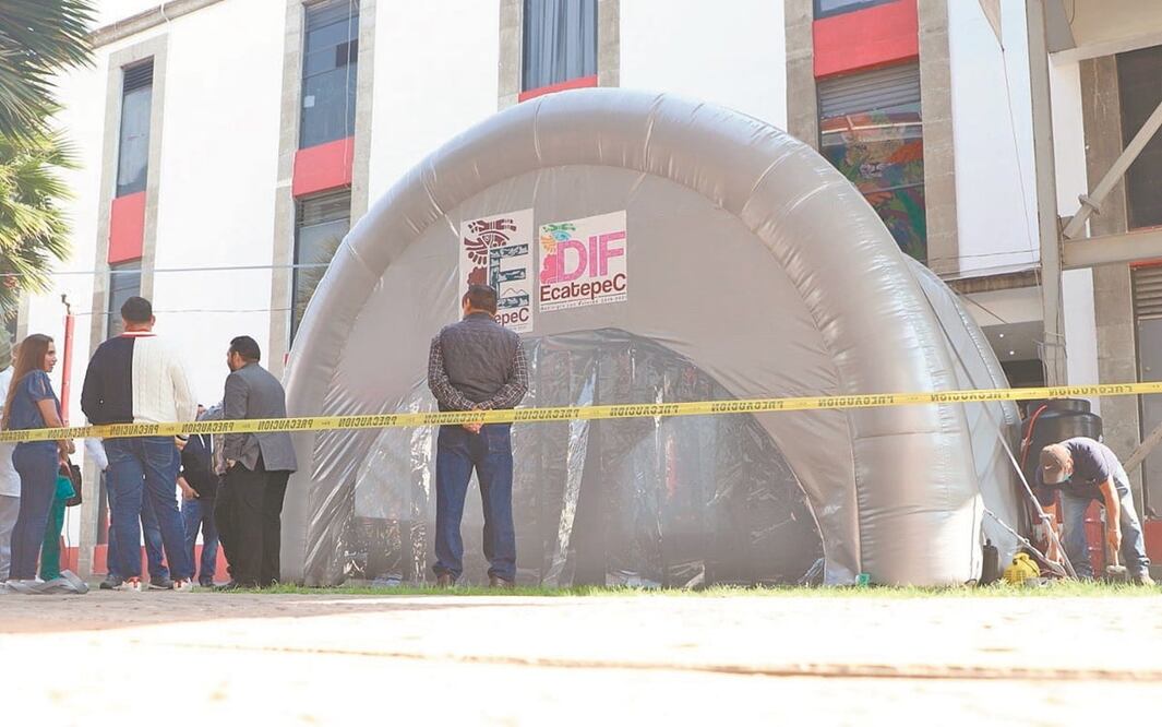 El túnel fue elaborado por una empresa de Monterrey, Nuevo León, que patentó esta tecnología para eliminar virus. Foto: ESPECIAL