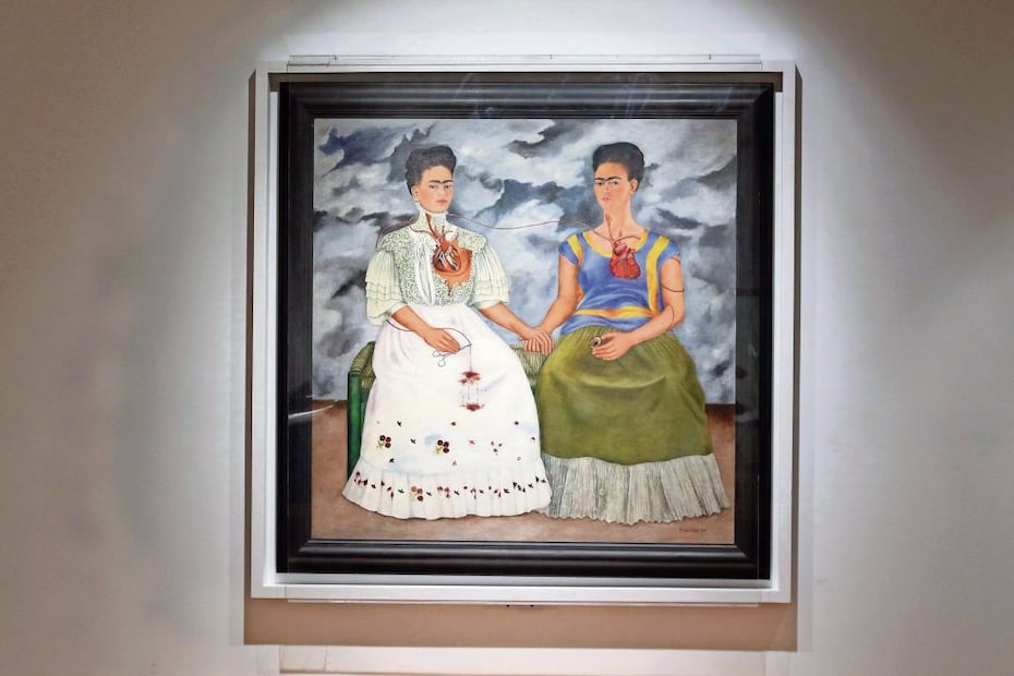 Realizada en 1939, Las dos Fridas fue adquirida por el Estado mexicano en 1947 y hoy forma parte del patrimonio artístico nacional. Crédito: Carlos Mejía