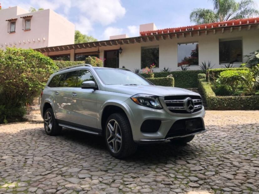 Mercedes Benz GLS 500: la suv de 3 filas que somete a "La Pera" con lujo y comodidad