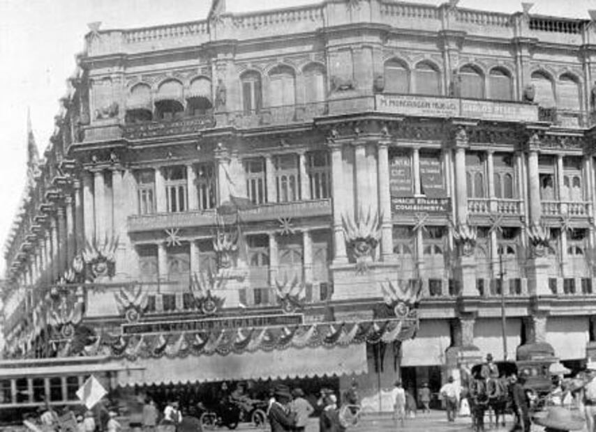 La primera fábrica mexicana de flores artificiales