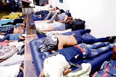 Nicaragua: despiden a médicos por atender a jóvenes opositores