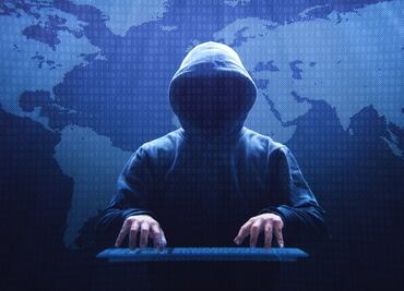 "El Dios Invisible", el hacker al que acusan de robar información de 300 empresas