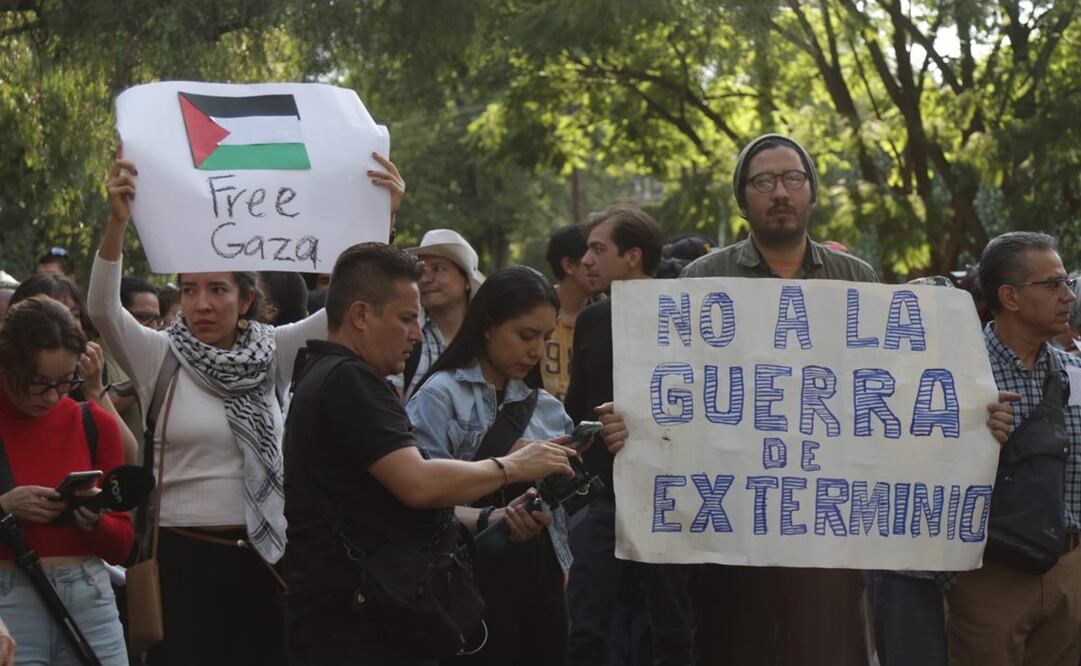 Organizaciones realizaron una protesta frente a la Embajada de Israel en México. Foto: Carlos Mejía archivo/EL UNIVERSAL