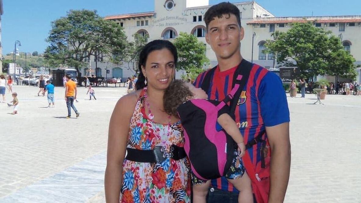 A pocos días de partir en balsa, ni siquiera la hermana de Ridel sabía sobre sus planes. Foto: Ridel Brea