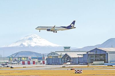 Ven en AICM pocas restricciones para contener Covid-19