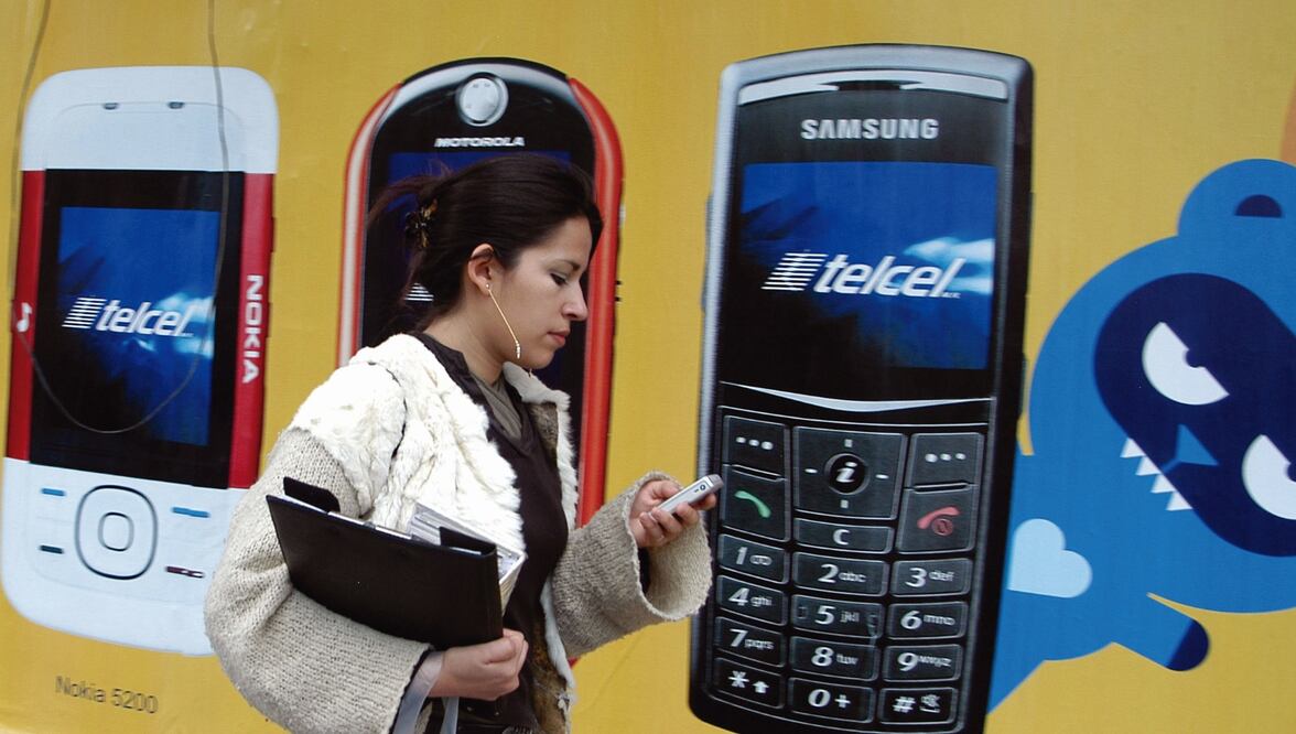 Telcel llegó a un acuerdo con la CFC (ARCHIVO EL UNIVERSAL)