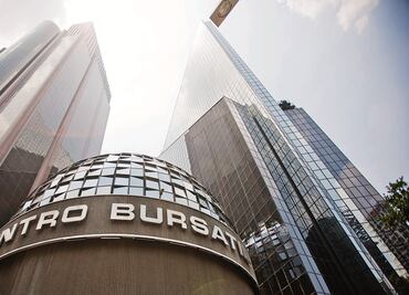 BMV arranca la semana con baja de 0.23%