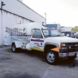 Comando roba pipa cargada de gas