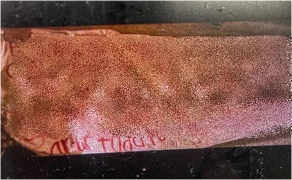 Narcomantas contra Peso Pluma